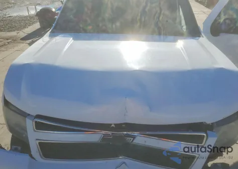 2010 Chevrolet Tahoe K1500 Ls z USA, uszkodzony, nr VIN 1GNUKAE03AR258656